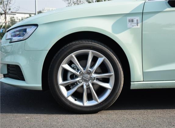 奥迪A3 2018款 30周年年型 Sportback 35 TFSI 进取型 其他细节类   前轮
