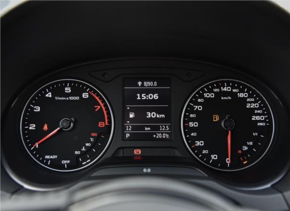 奥迪A3 2018款 30周年年型 Sportback 35 TFSI 进取型 中控类   仪表盘