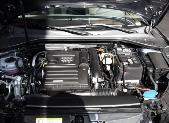奥迪A3 2018款 30周年年型 Sportback 35 TFSI 运动型 其他细节类   发动机舱