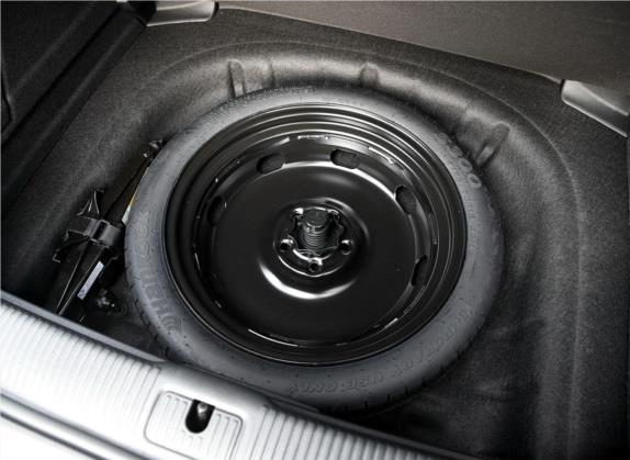 奥迪A3 2018款 30周年年型 Sportback 40 TFSI 运动型 其他细节类   备胎