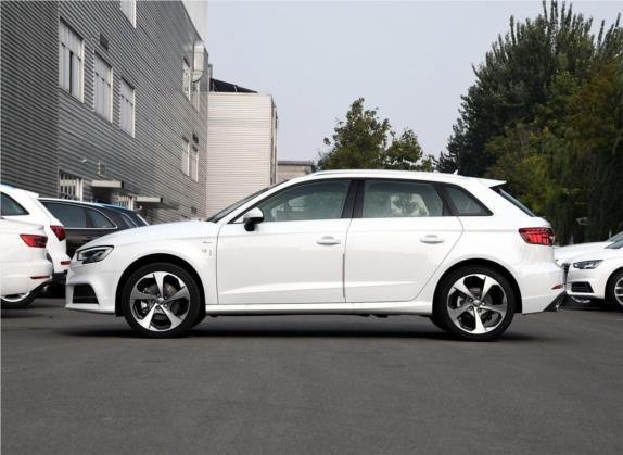 奥迪A3 2018款 30周年年型 Sportback 40 TFSI 运动型 外观   正侧