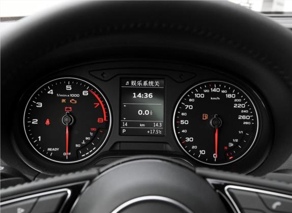 奥迪A3 2018款 30周年年型 Sportback 40 TFSI 运动型 中控类   仪表盘
