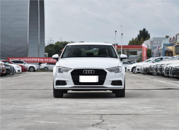 奥迪A3 2018款 30周年年型 Limousine 35 TFSI 进取型 外观   正前
