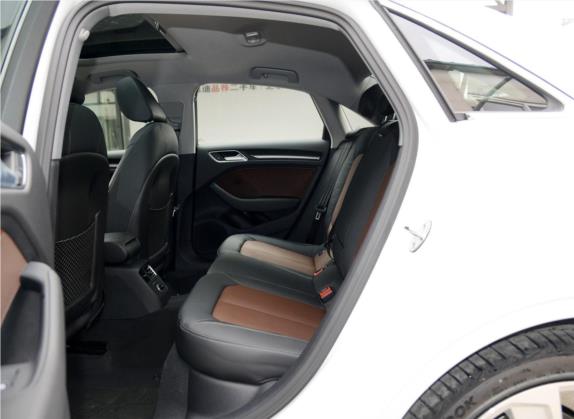 奥迪A3 2018款 30周年年型 Limousine 35 TFSI 风尚型 车厢座椅   后排空间