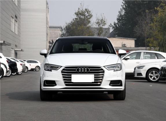 奥迪A3 2018款 30周年年型 Limousine 40 TFSI 风尚型 外观   正前