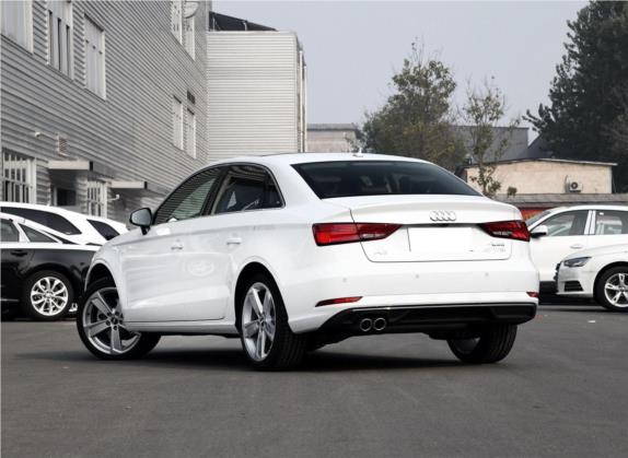 奥迪A3 2018款 30周年年型 Limousine 40 TFSI 风尚型 外观   斜后