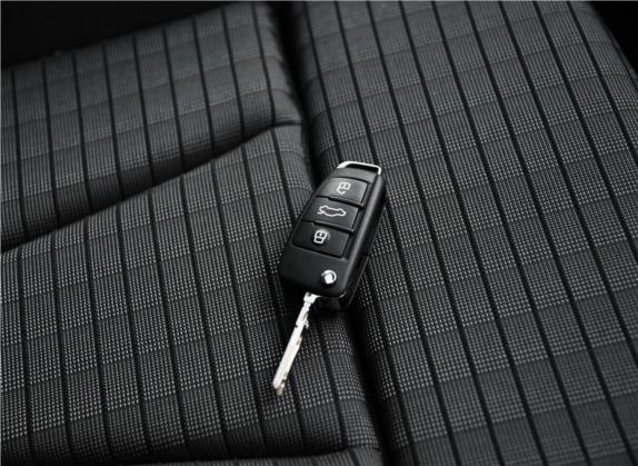 奥迪A3 2018款 30周年年型 Limousine 40 TFSI 运动型 其他细节类   钥匙