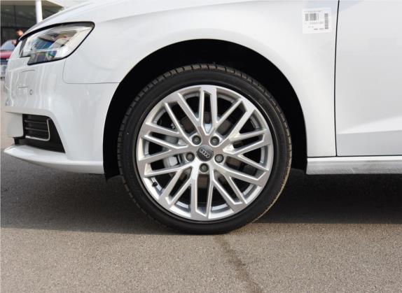 奥迪A3 2019款 Sportback 35 TFSI 风尚型 国VI 其他细节类   前轮