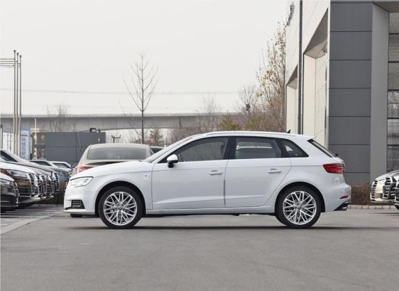 奥迪A3 2019款 Sportback 35 TFSI 风尚型 国VI 外观   正侧