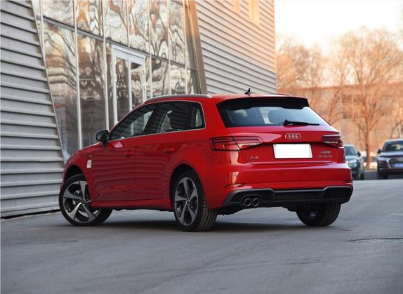 奥迪A3 2019款 Sportback 35 TFSI 运动型 国VI 外观   斜后