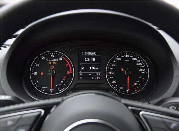 奥迪A3 2019款 Sportback 40 TFSI 风尚型 国VI 中控类   仪表盘