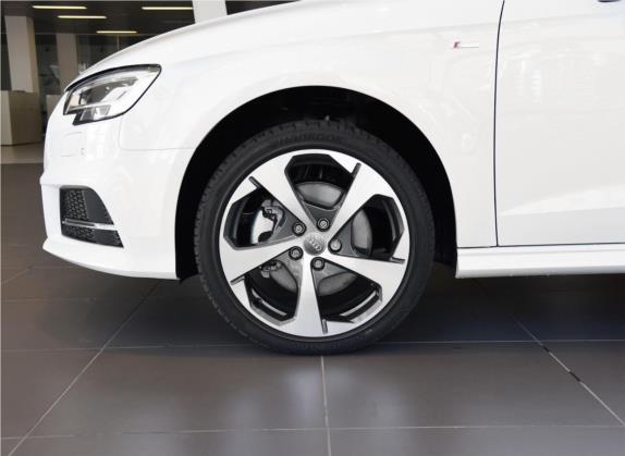 奥迪A3 2019款 Sportback 40 TFSI 运动型 国VI 其他细节类   前轮