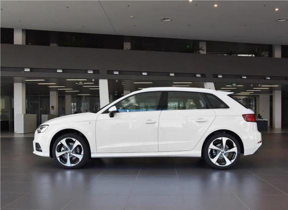 奥迪A3 2019款 Sportback 40 TFSI 运动型 国VI 外观   正侧