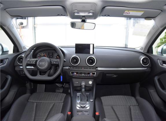 奥迪A3 2019款 Limousine 35 TFSI 运动型 国VI 中控类   中控全图