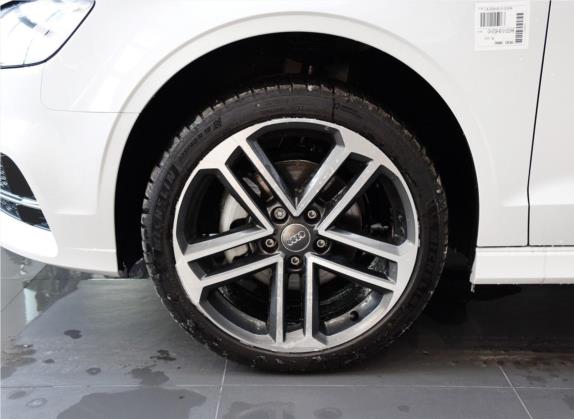 奥迪A3 2019款 Limousine 35 TFSI 运动型 国VI 其他细节类   前轮