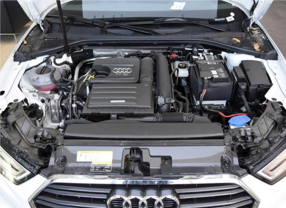 奥迪A3 2019款 Limousine 35 TFSI 运动型 国VI 其他细节类   发动机舱