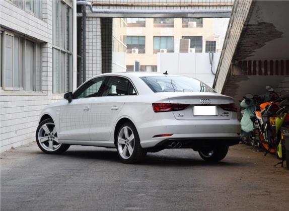 奥迪A3 2019款 Limousine 40 TFSI 风尚型 国VI 外观   斜后