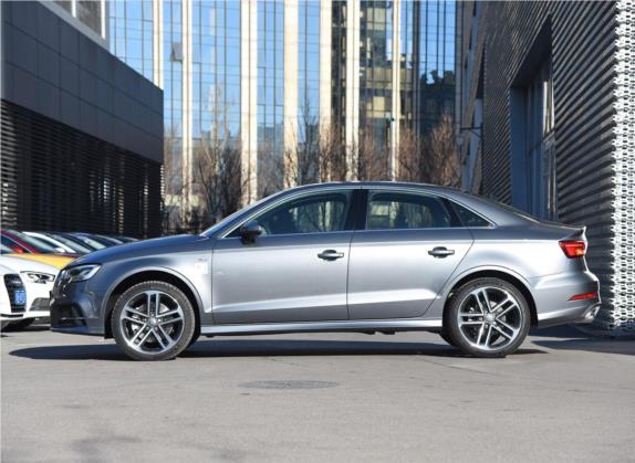 奥迪A3 2019款 Limousine 40 TFSI 运动型 国VI 外观   正侧