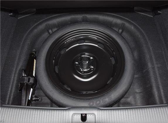 奥迪A3 2019款 Sportback 35 TFSI 进取型 国V 其他细节类   备胎