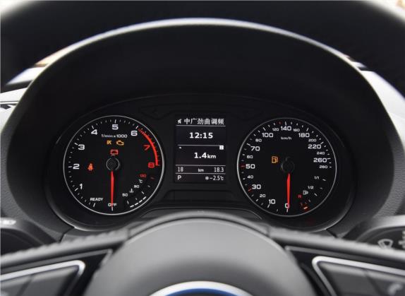 奥迪A3 2019款 Sportback 35 TFSI 进取型 国V 中控类   仪表盘