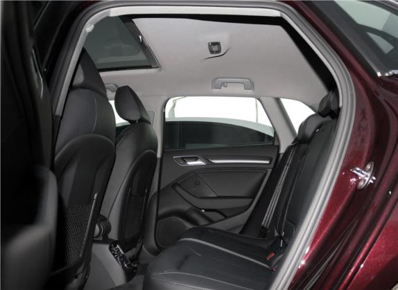 奥迪A3 2019款 Sportback 35 TFSI 风尚型 国V 车厢座椅   后排空间
