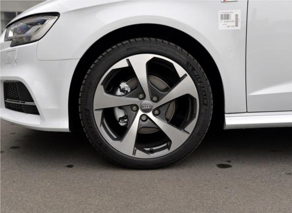 奥迪A3 2019款 Sportback 35 TFSI 运动型 国V 其他细节类   前轮