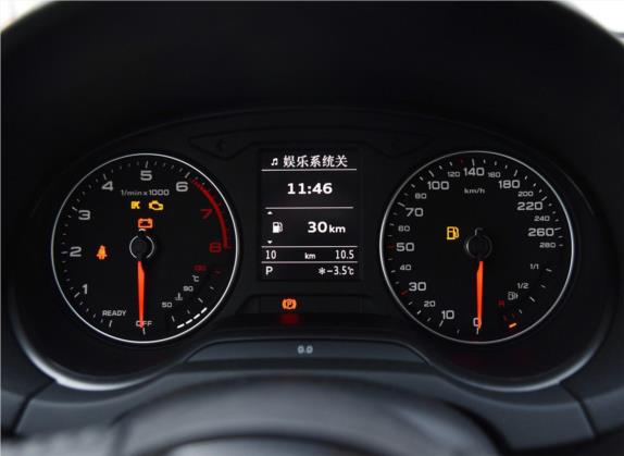 奥迪A3 2019款 Limousine 35 TFSI 风尚型 国V 中控类   仪表盘