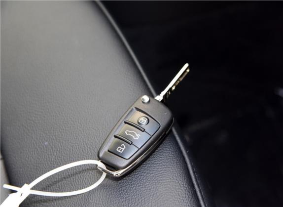 奥迪A3 2019款 Limousine 40 TFSI 风尚型 国V 其他细节类   钥匙