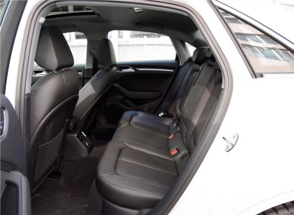 奥迪A3 2019款 Limousine 40 TFSI 风尚型 国V 车厢座椅   后排空间
