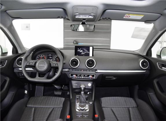 奥迪A3 2019款 Limousine 40 TFSI 运动型 国V 中控类   中控全图