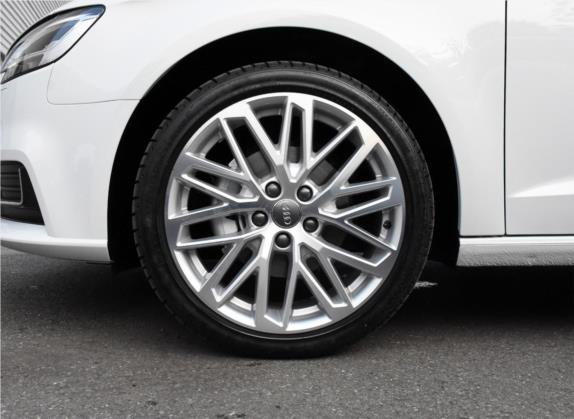 奥迪A3 2020款 Sportback 35 TFSI 风尚型 国VI 其他细节类   前轮