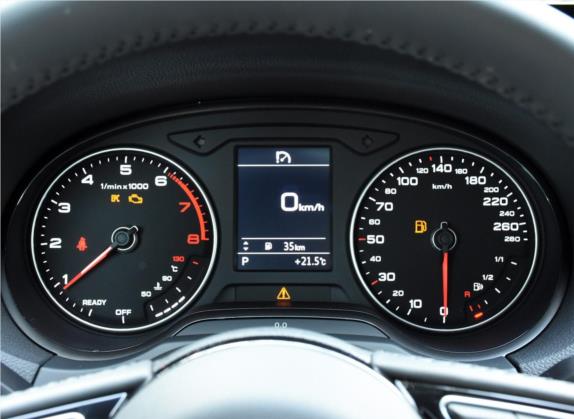 奥迪A3 2020款 Sportback 35 TFSI 风尚型 国VI 中控类   仪表盘