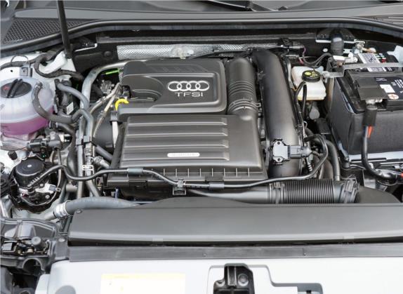 奥迪A3 2020款 Sportback 35 TFSI 运动型 国VI 其他细节类   发动机舱
