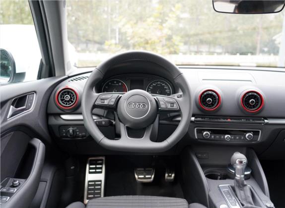 奥迪A3 2020款 Sportback 40 TFSI 运动型 国VI 中控类   驾驶位