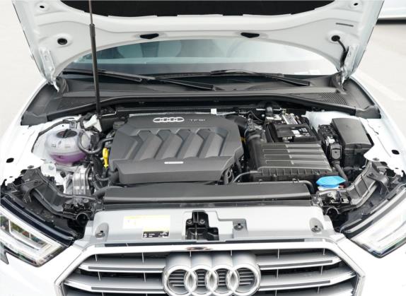 奥迪A3 2020款 Sportback 40 TFSI 运动型 国VI 其他细节类   发动机舱