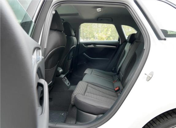 奥迪A3 2020款 Sportback 40 TFSI 运动型 国VI 车厢座椅   后排空间