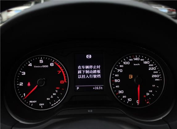 奥迪A3 2020款 Limousine 40 TFSI 风尚型 国VI 中控类   仪表盘