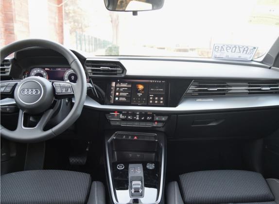 奥迪A3 2021款 Sportback 35 TFSI 进取运动型 中控类   中控台
