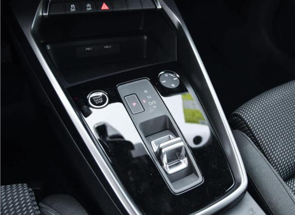 奥迪A3 2021款 Sportback 35 TFSI 进取运动型 中控类   挡把