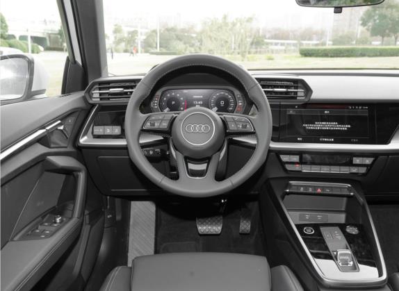 奥迪A3 2021款 Sportback 35 TFSI 时尚运动型 中控类   驾驶位