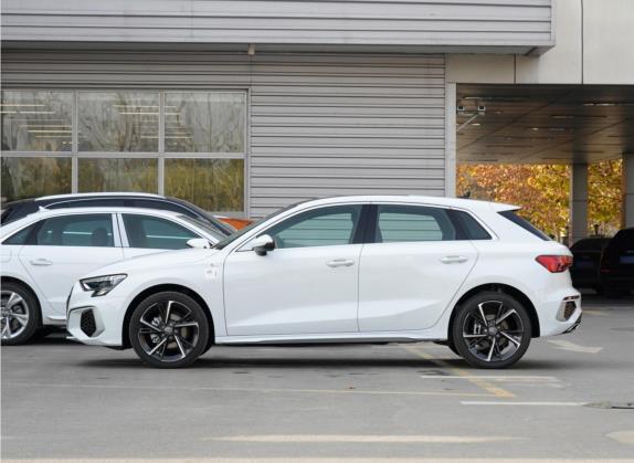 奥迪A3 2021款 Sportback 35 TFSI 时尚运动型 外观   正侧