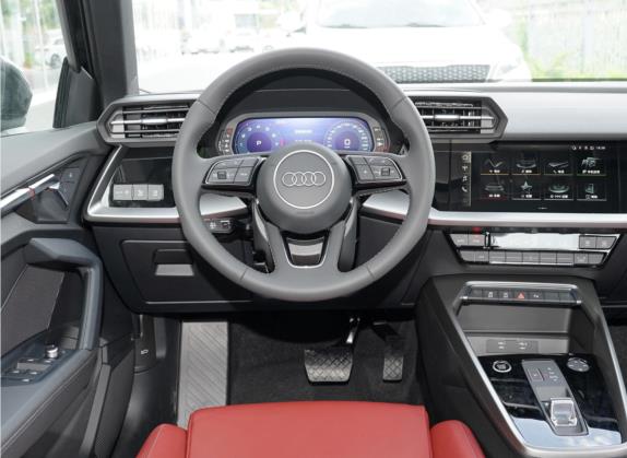奥迪A3 2021款 Sportback 35 TFSI 进享人生版 中控类   驾驶位