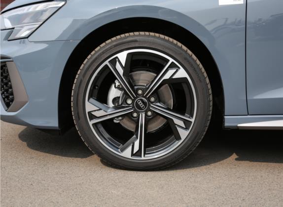 奥迪A3 2022款 Sportback 35 TFSI RS套件燃速型 其他细节类   前轮