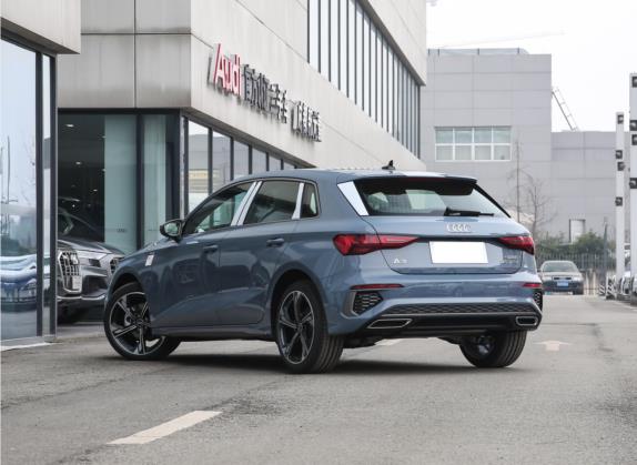 奥迪A3 2022款 Sportback 35 TFSI RS套件燃速型 外观   斜后