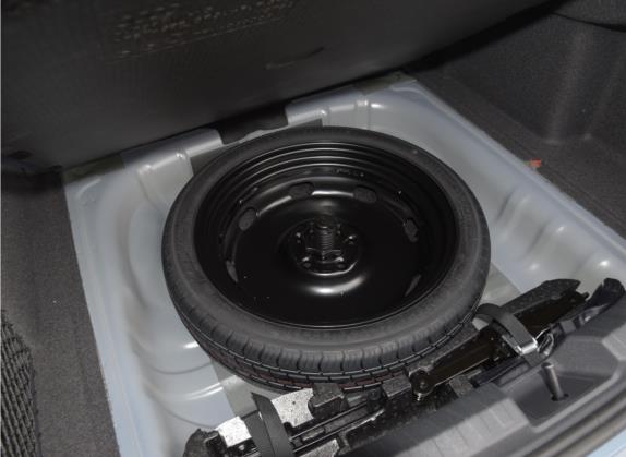 奥迪A3 2022款 A3L Limousine 35 TFSI RS套件燃速型 其他细节类   备胎