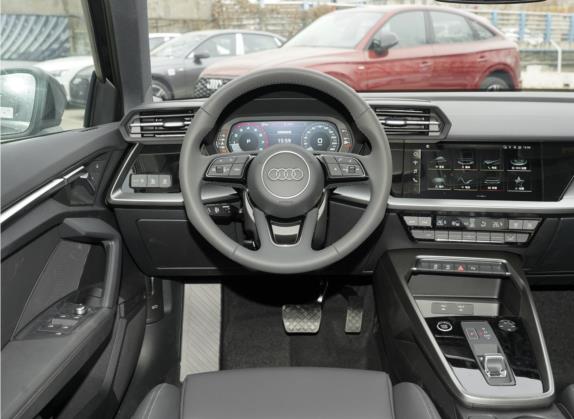 奥迪A3 2022款 Sportback 35 TFSI 时尚致雅型 中控类   驾驶位