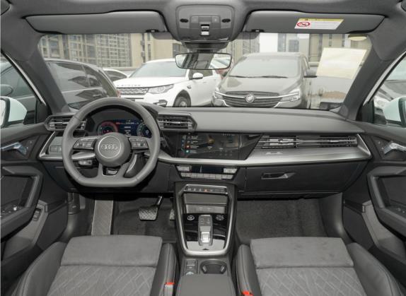 奥迪A3 2022款 Sportback 35 TFSI 豪华运动型 中控类   中控全图