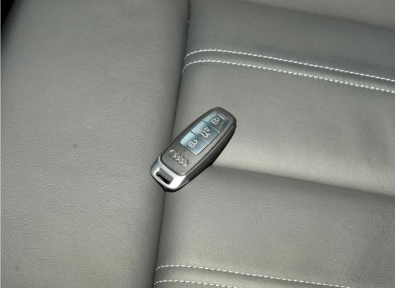 奥迪A3 2022款 A3L Limousine 35 TFSI 豪华致雅型 其他细节类   钥匙