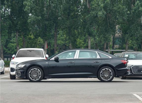 奥迪A6L新能源 2022款 55 TFSI e quattro 外观   正侧