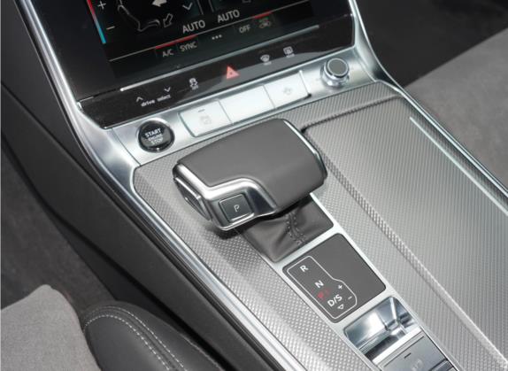 奥迪A6L新能源 2022款 55 TFSI e quattro 中控类   挡把
